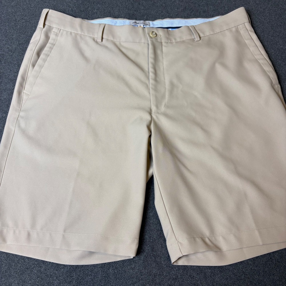 Peter Millar Mens Performance Golf Shorts Khaki Tan Size 38 2AS4309 MEOEB82
